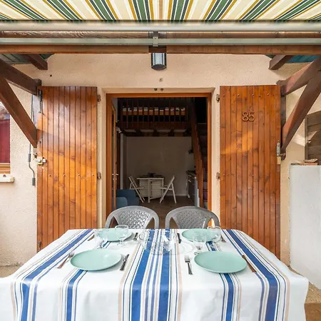 Duplex A Deux Pas De L'ocean Pour 4 Personnes, Cour Privee, Menage Inclus - Fr-1-319-600 Apartment